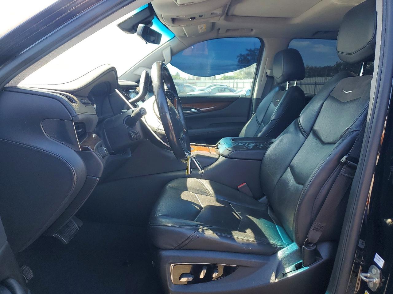 2018 CADILLAC ESCALADE