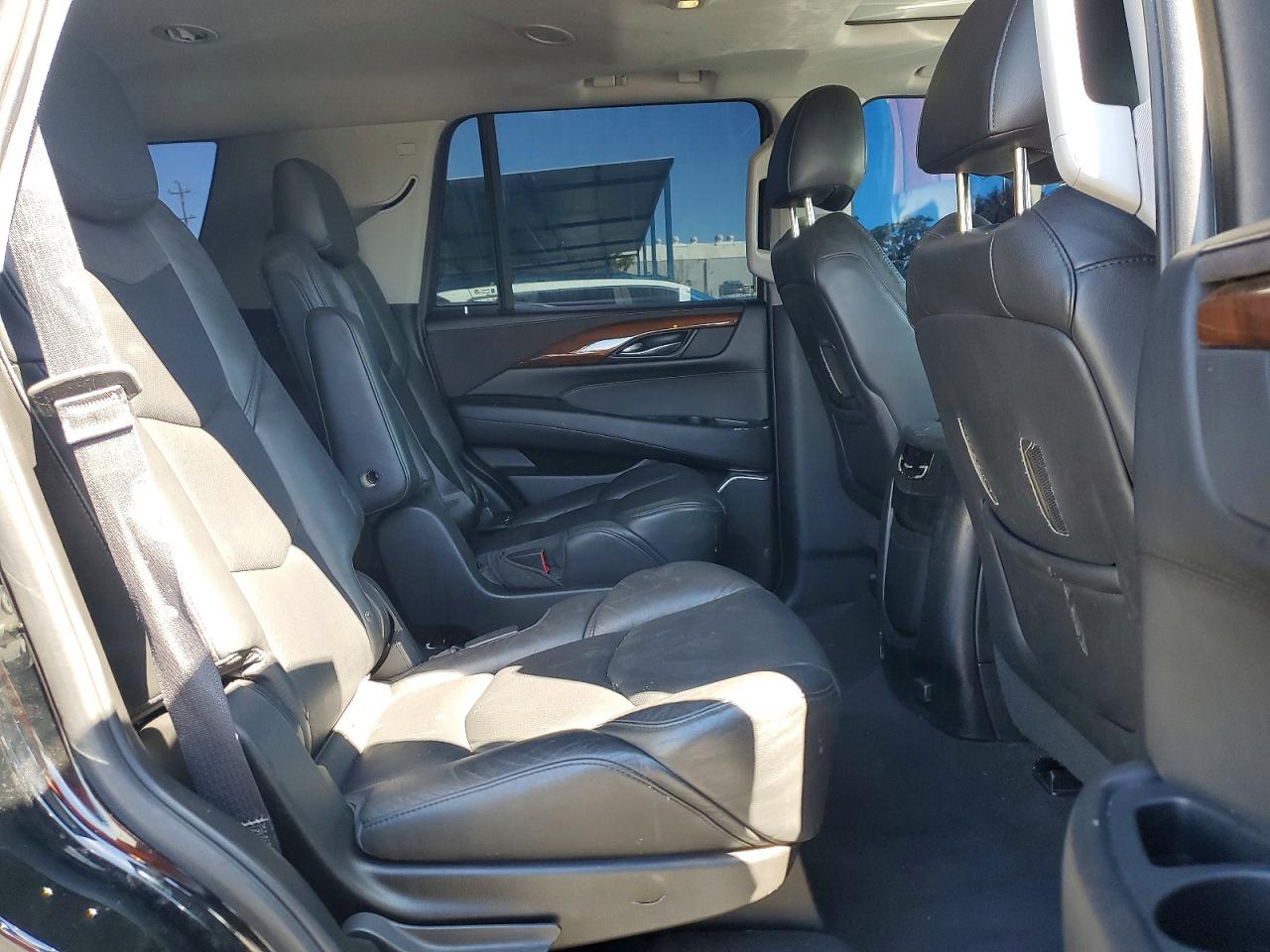 2018 CADILLAC ESCALADE