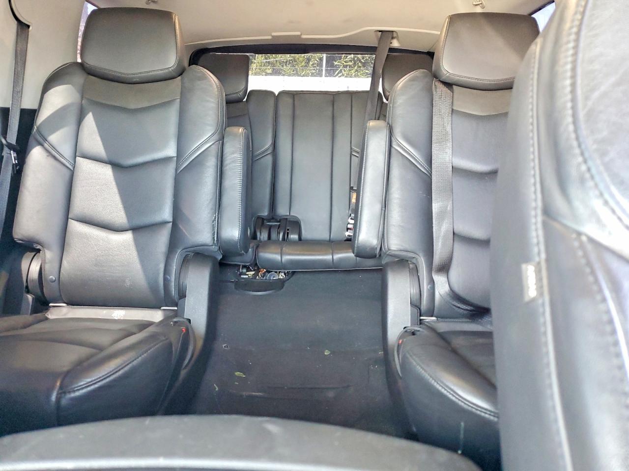 2018 CADILLAC ESCALADE