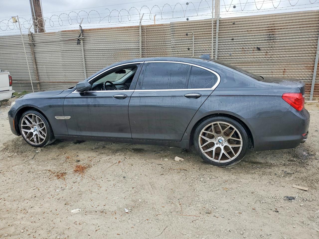 2011 BMW 7 SERIES