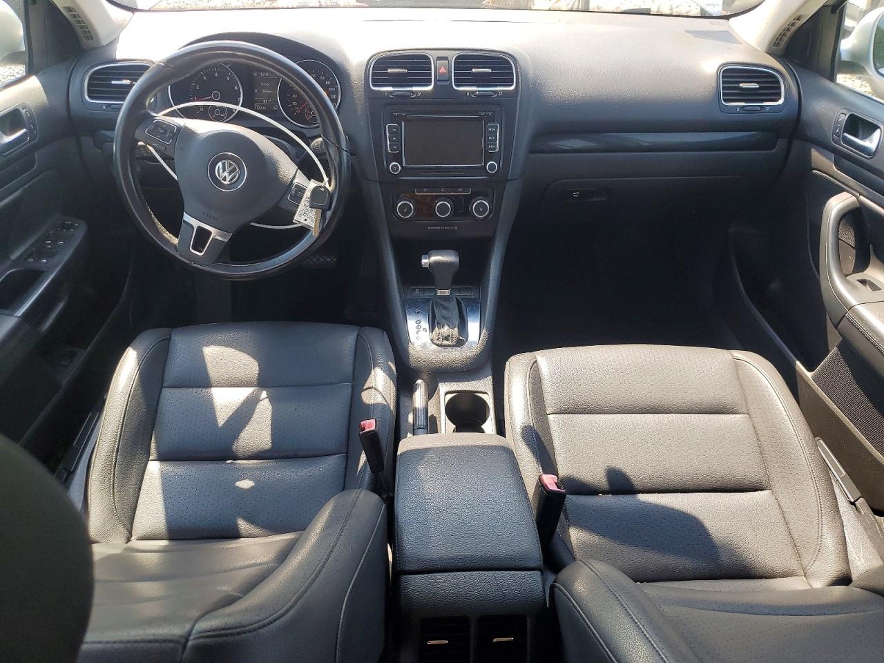 2011 VOLKSWAGEN JETTA