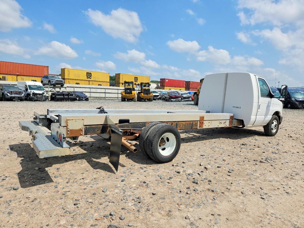 2011 FORD E 450