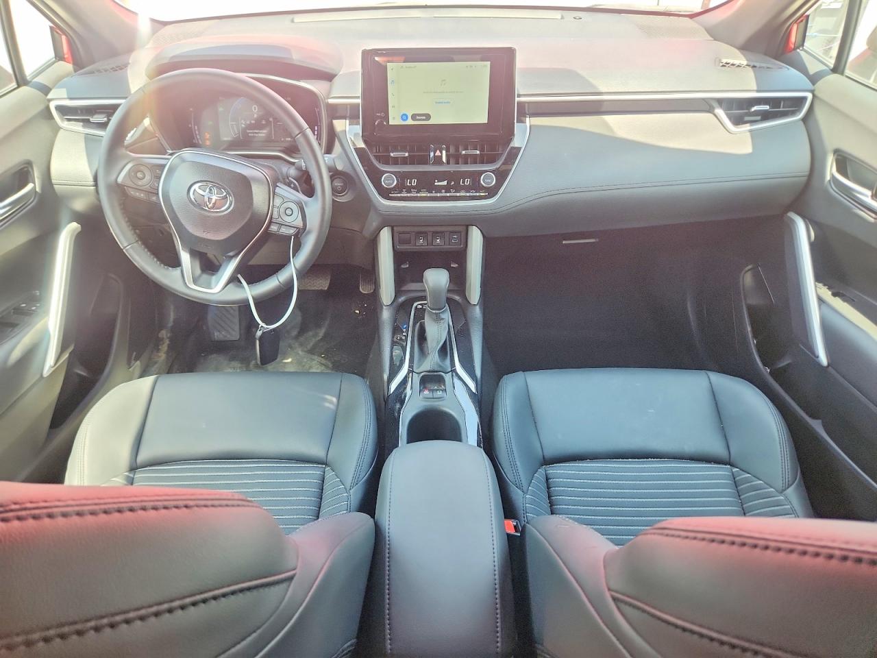 2025 TOYOTA COROLLA