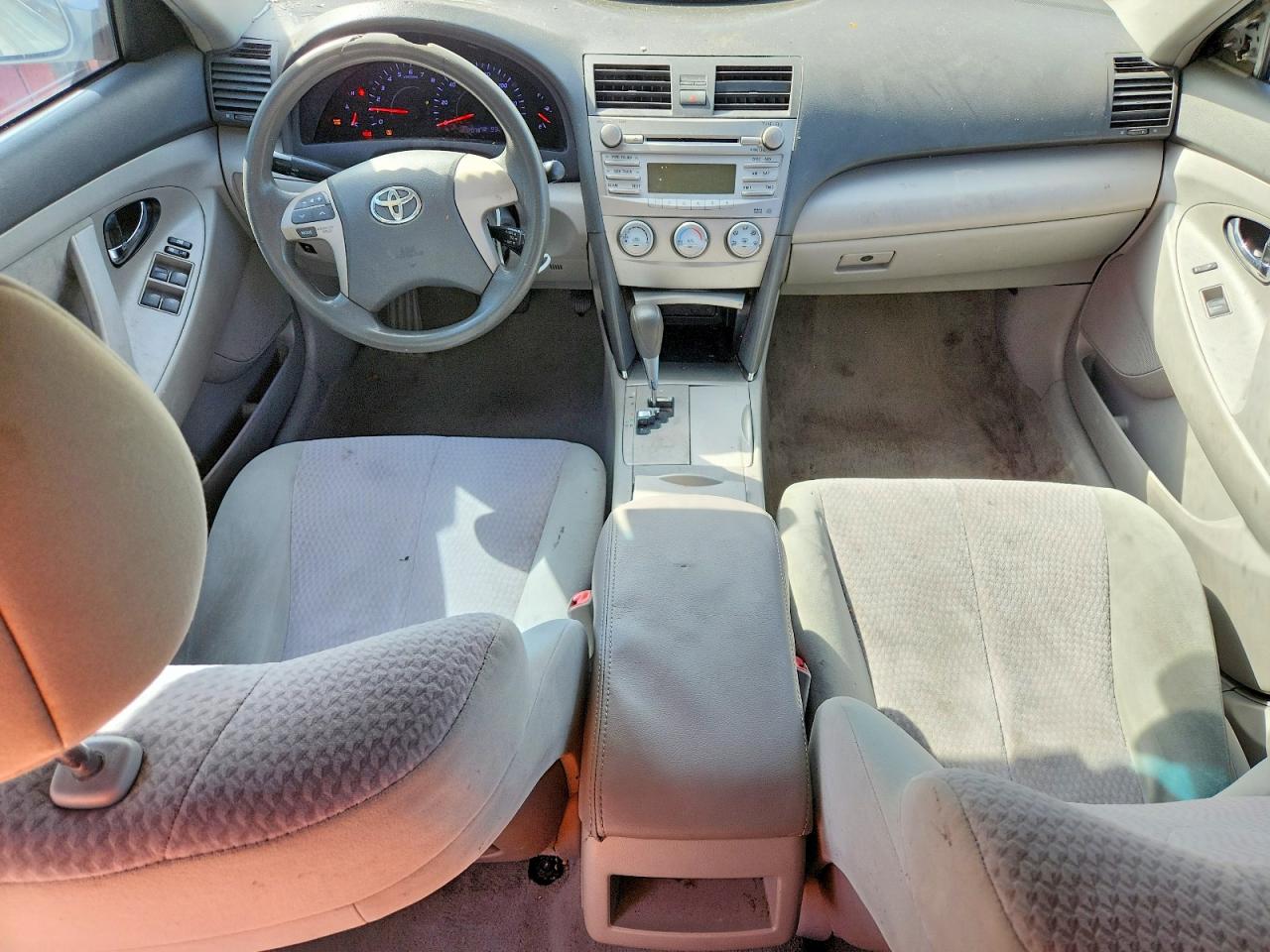 2011 TOYOTA CAMRY