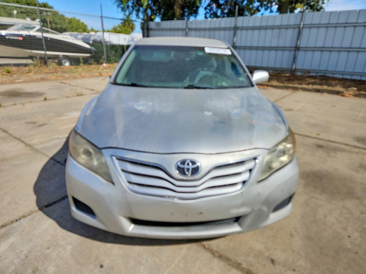 2011 TOYOTA CAMRY