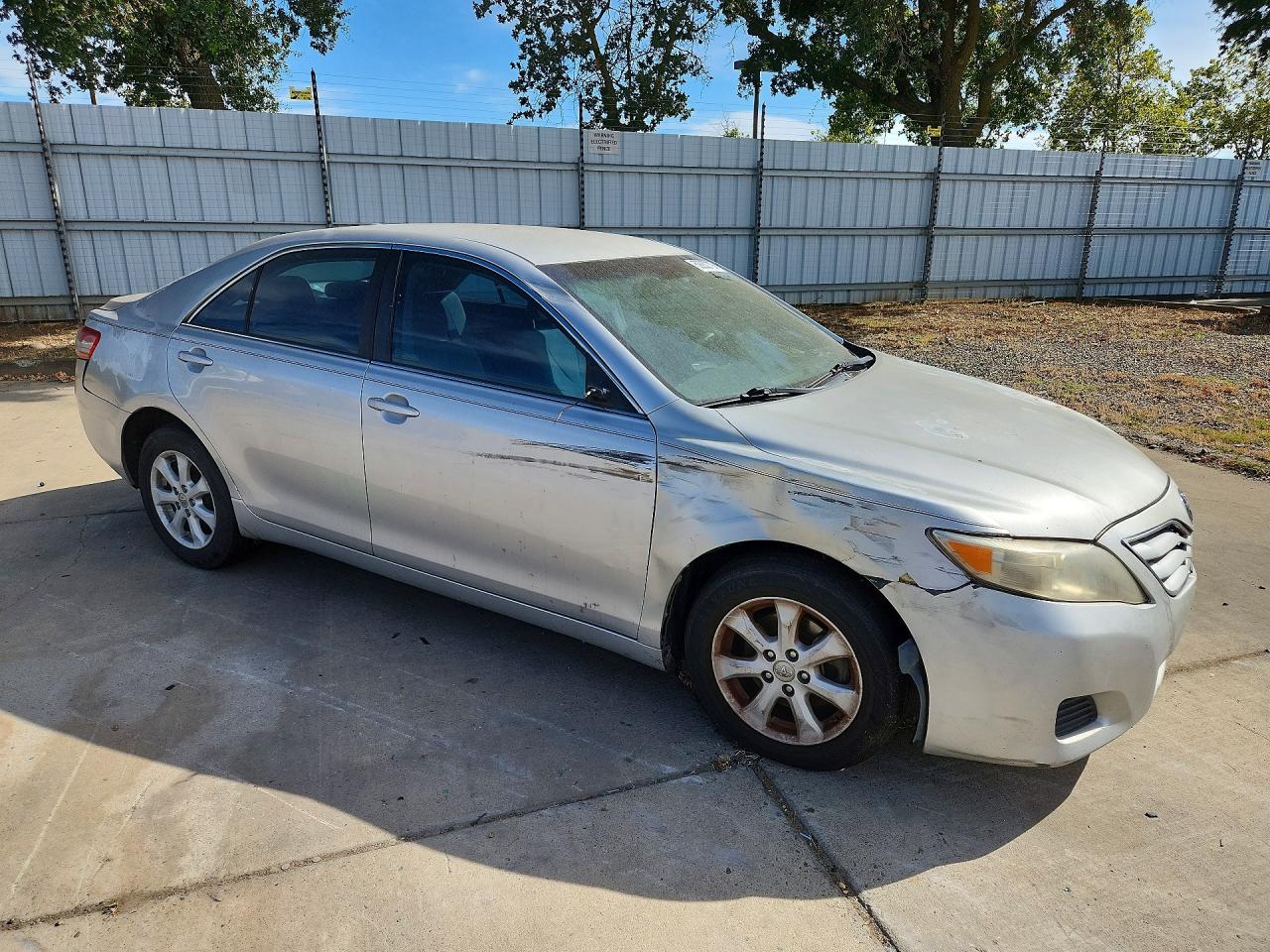 2011 TOYOTA CAMRY