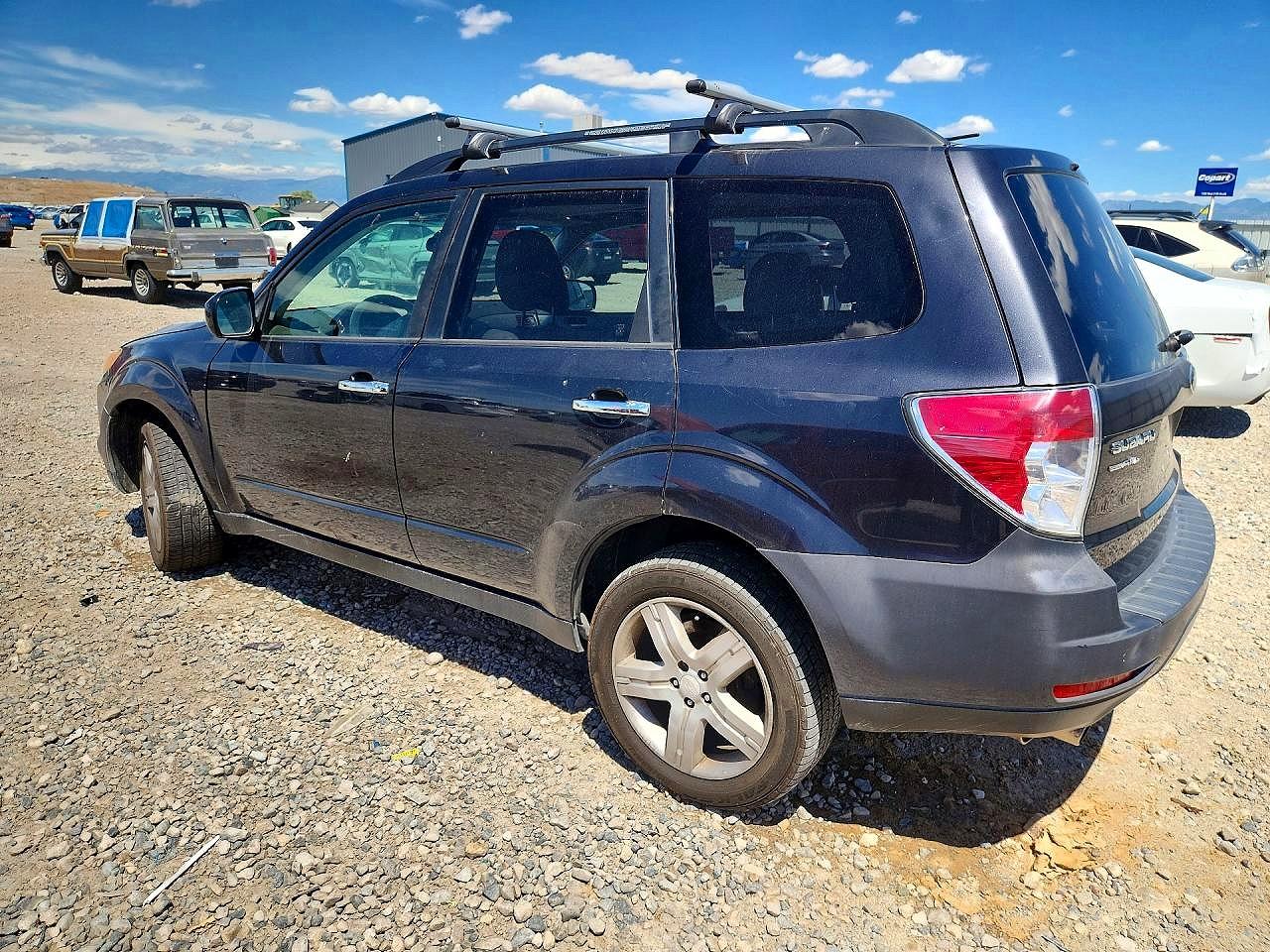 2010 SUBARU FORESTER