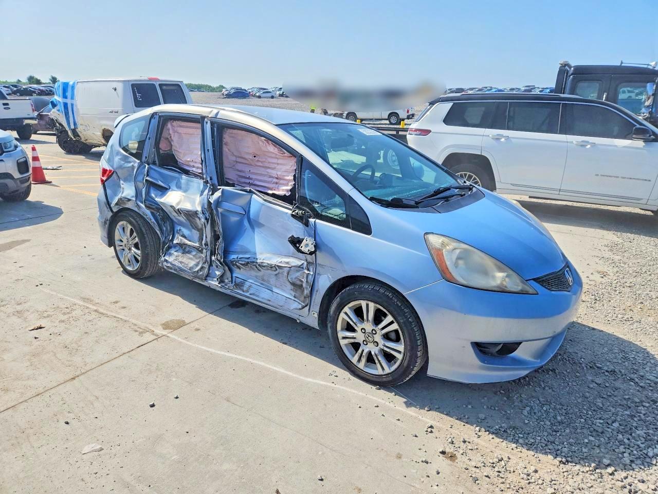 2010 HONDA FIT