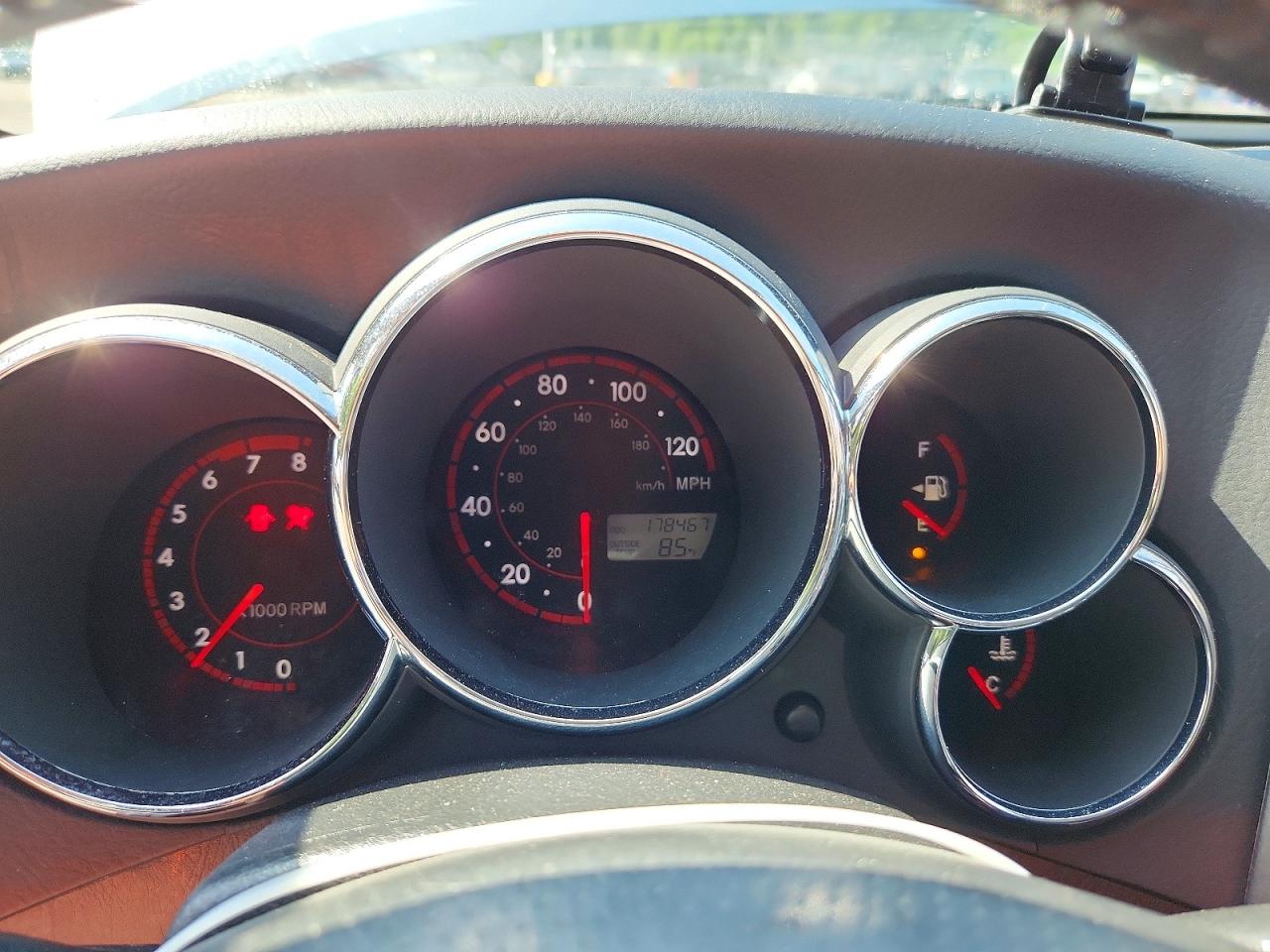 2005 TOYOTA COROLLA