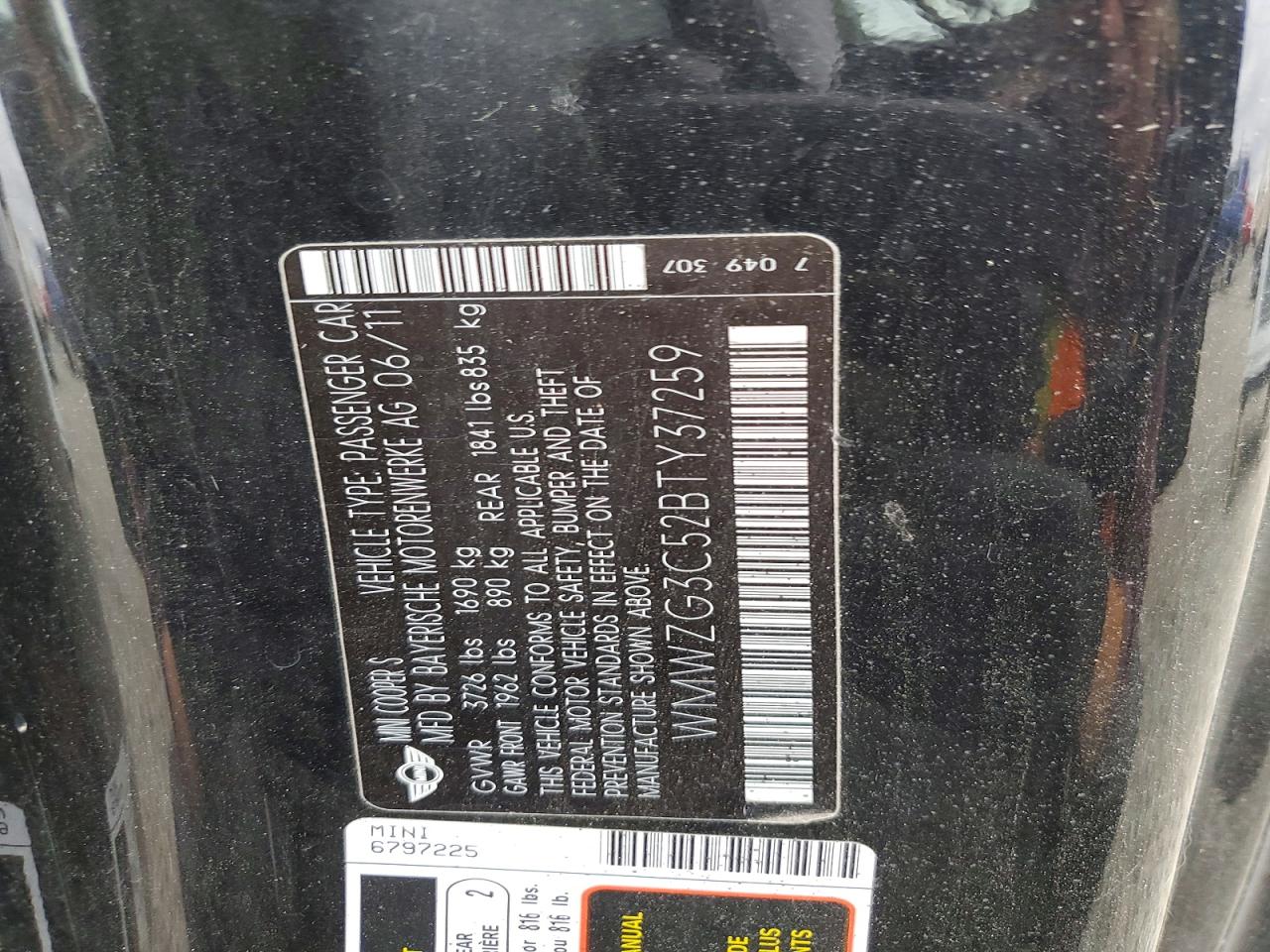 2011 MINI COOPER