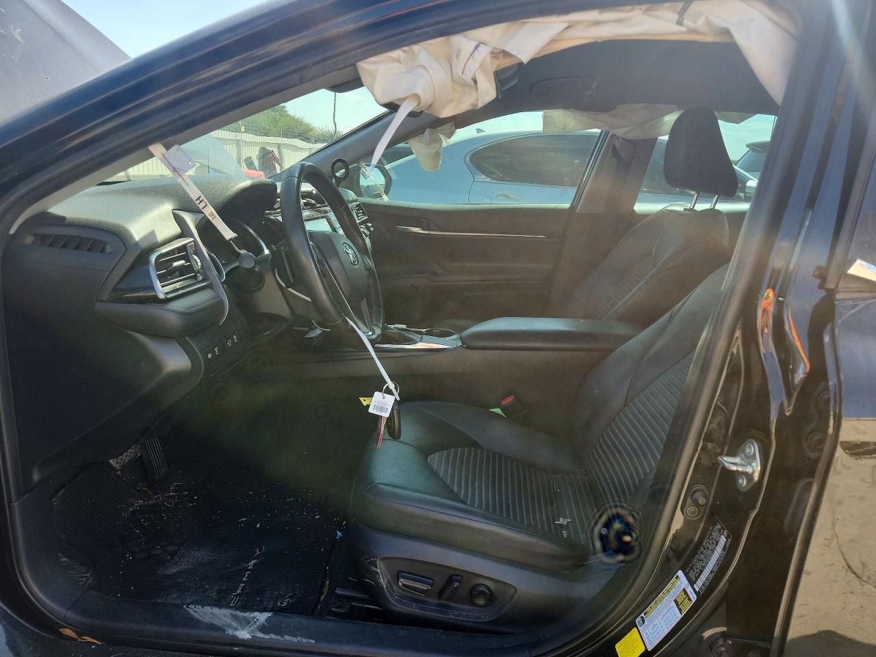 2019 TOYOTA CAMRY