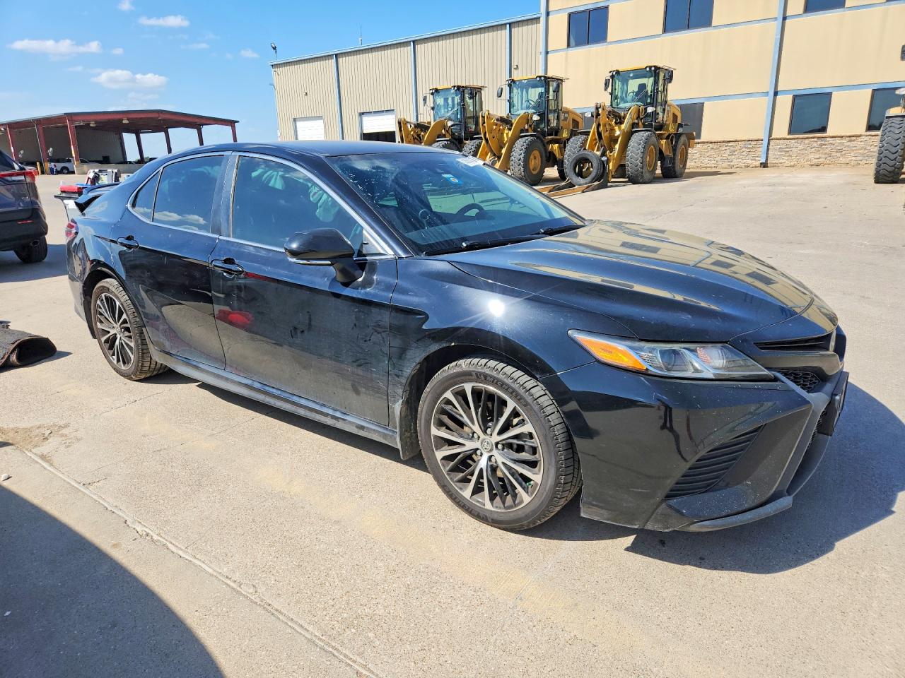 2019 TOYOTA CAMRY