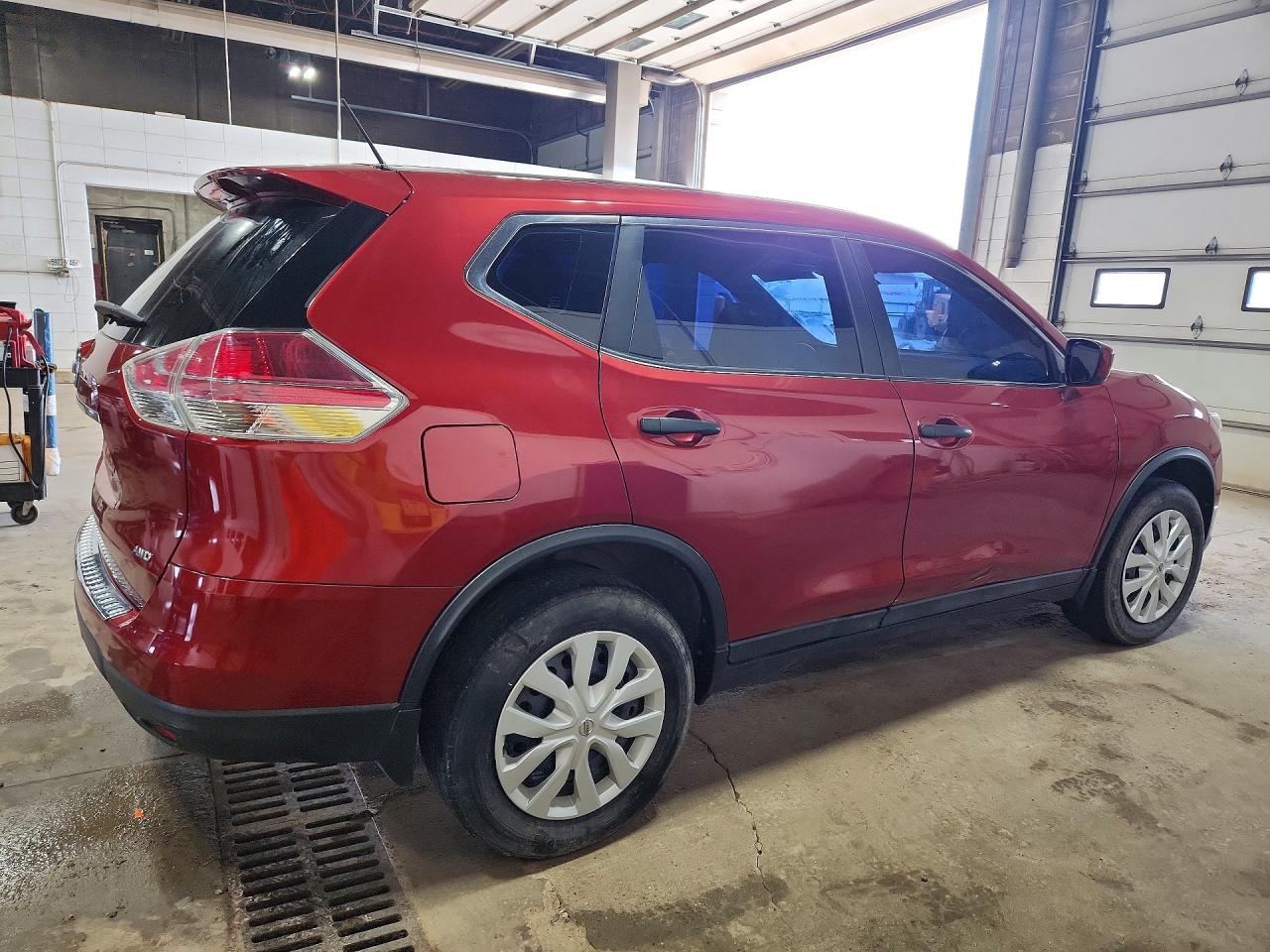2016 NISSAN ROGUE