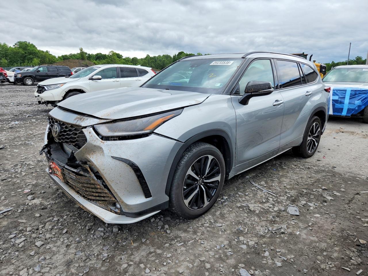 2022 TOYOTA HIGHLANDER