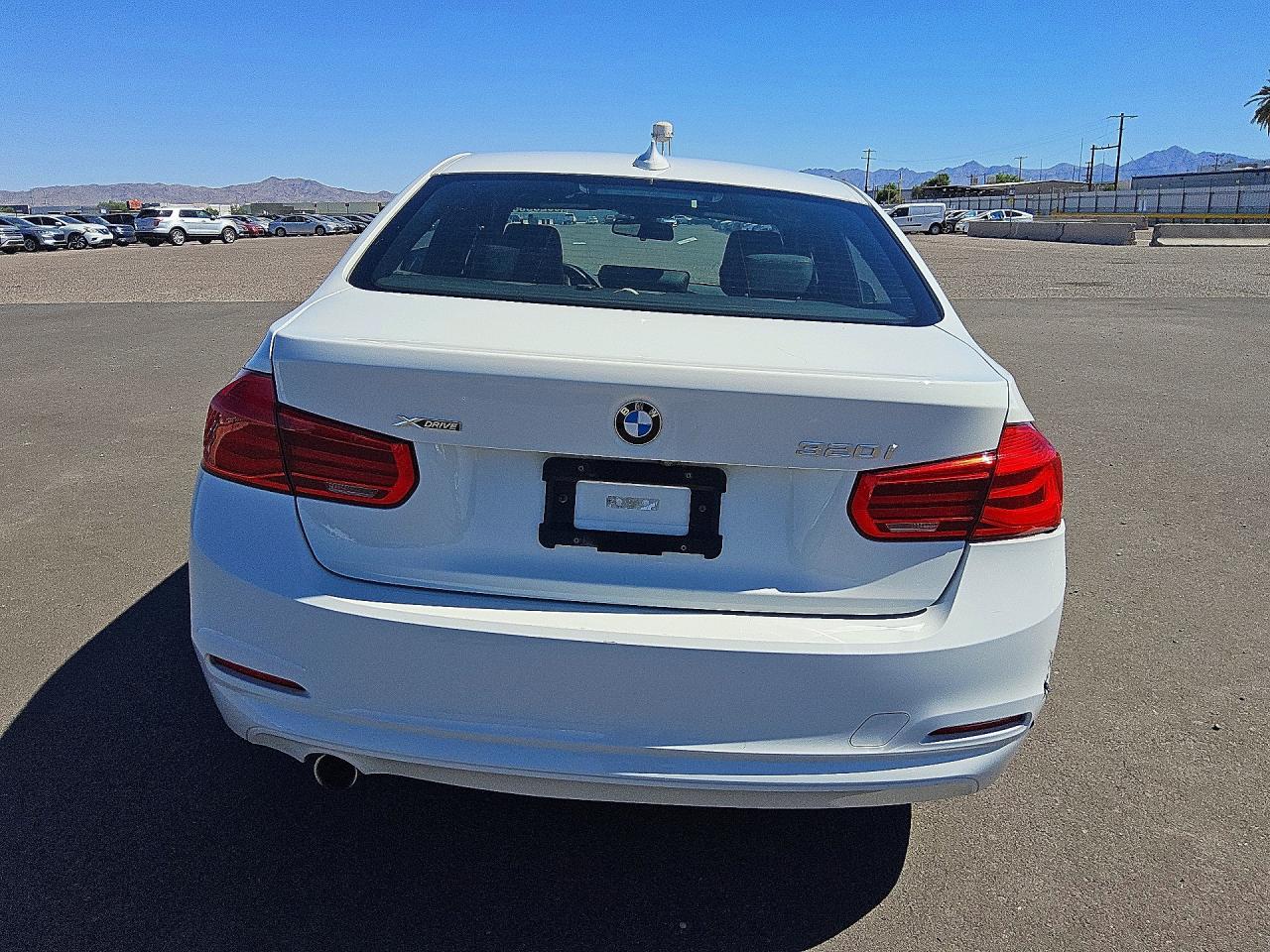 2018 BMW 3 SERIES