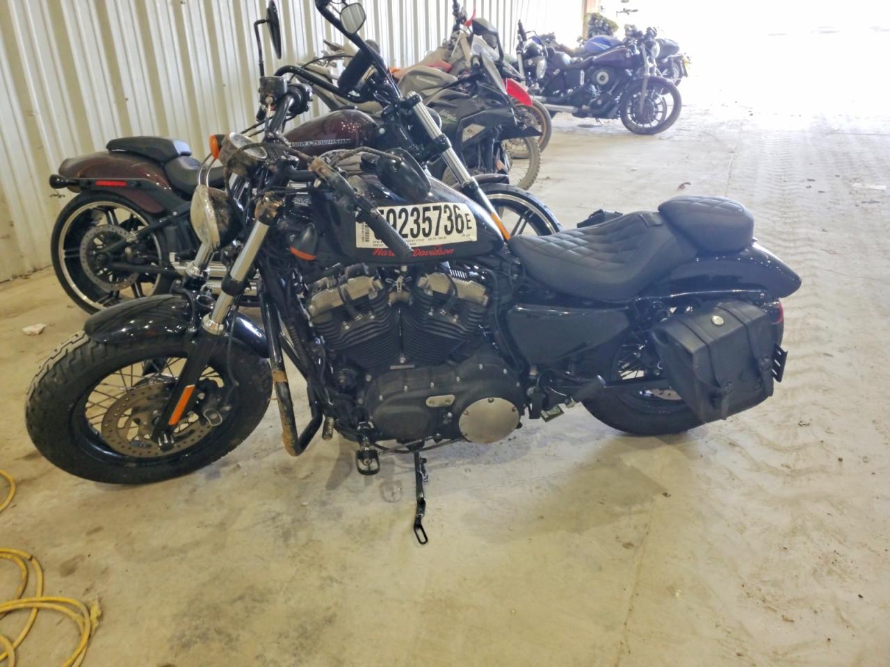 2014 HARLEY-DAVIDSON SPRTSTR120