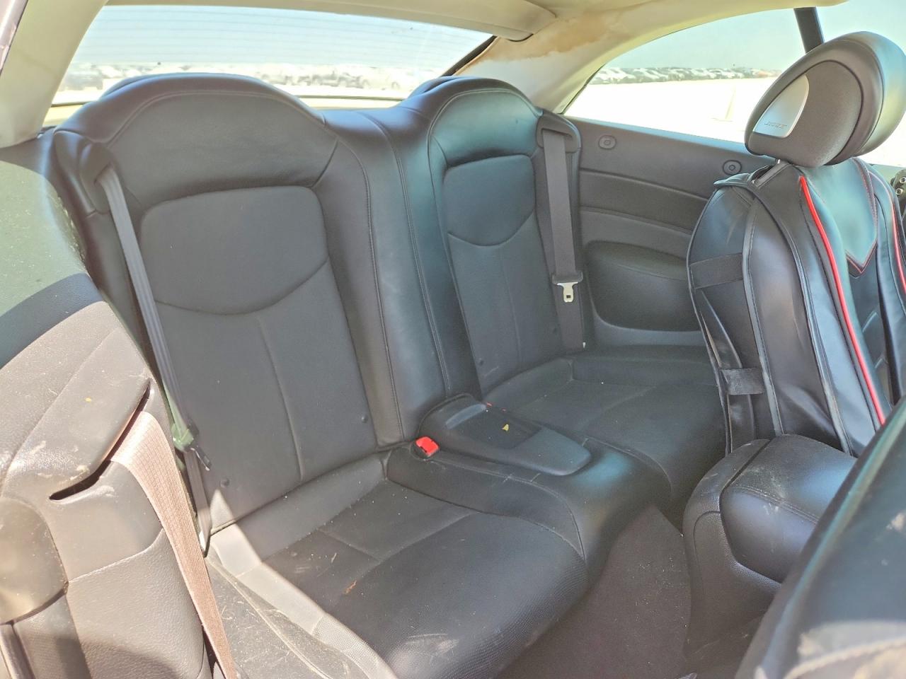 2013 INFINITI G37