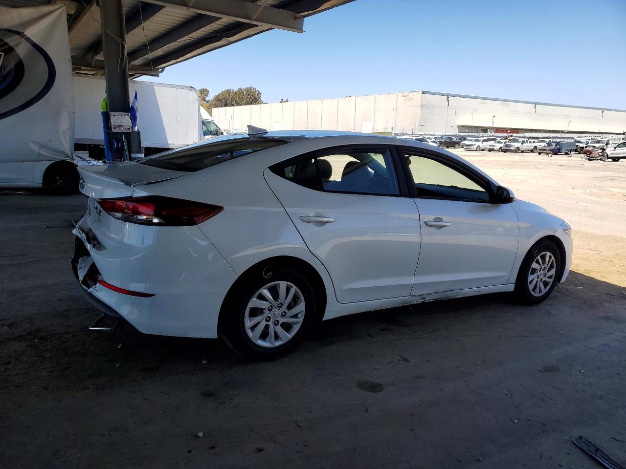 2017 HYUNDAI ELANTRA