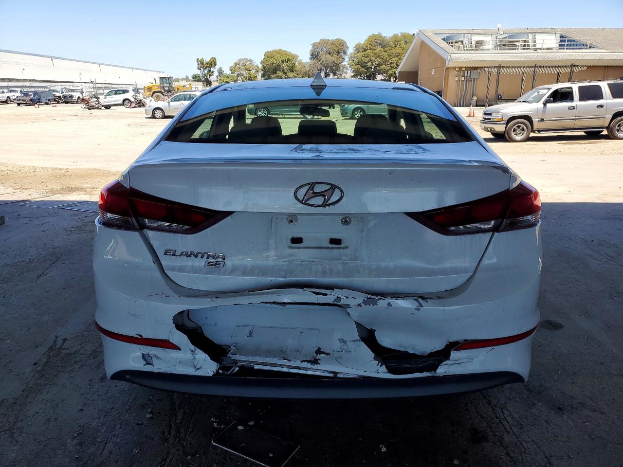 2017 HYUNDAI ELANTRA