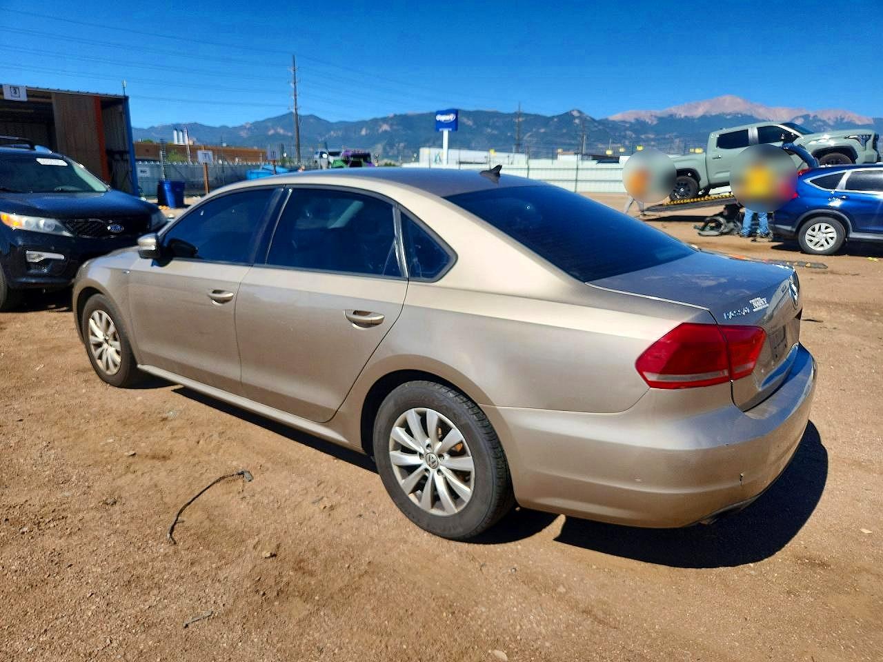 2015 VOLKSWAGEN PASSAT