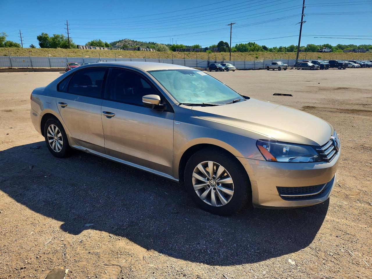 2015 VOLKSWAGEN PASSAT