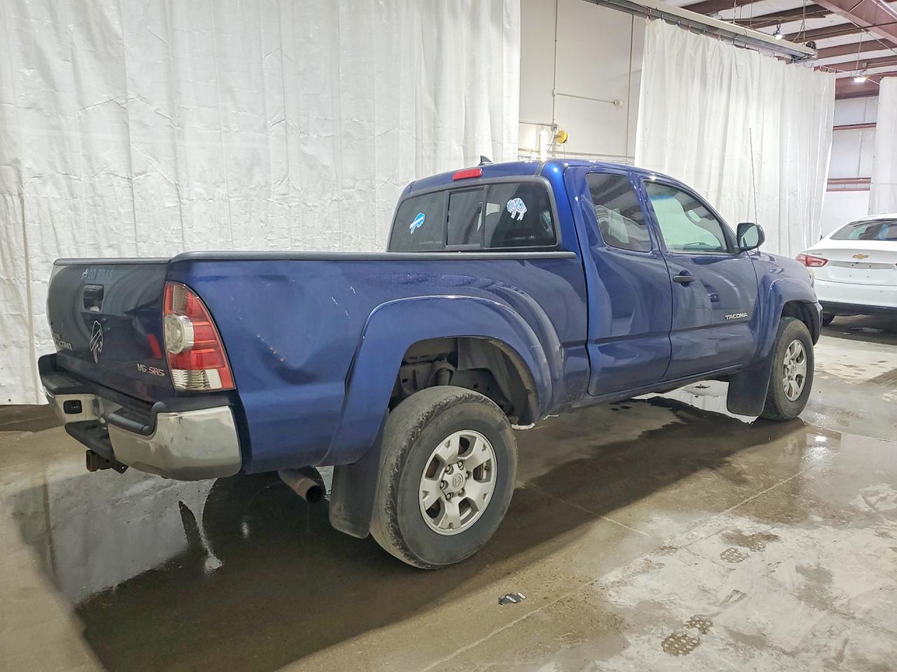 2015 TOYOTA TACOMA
