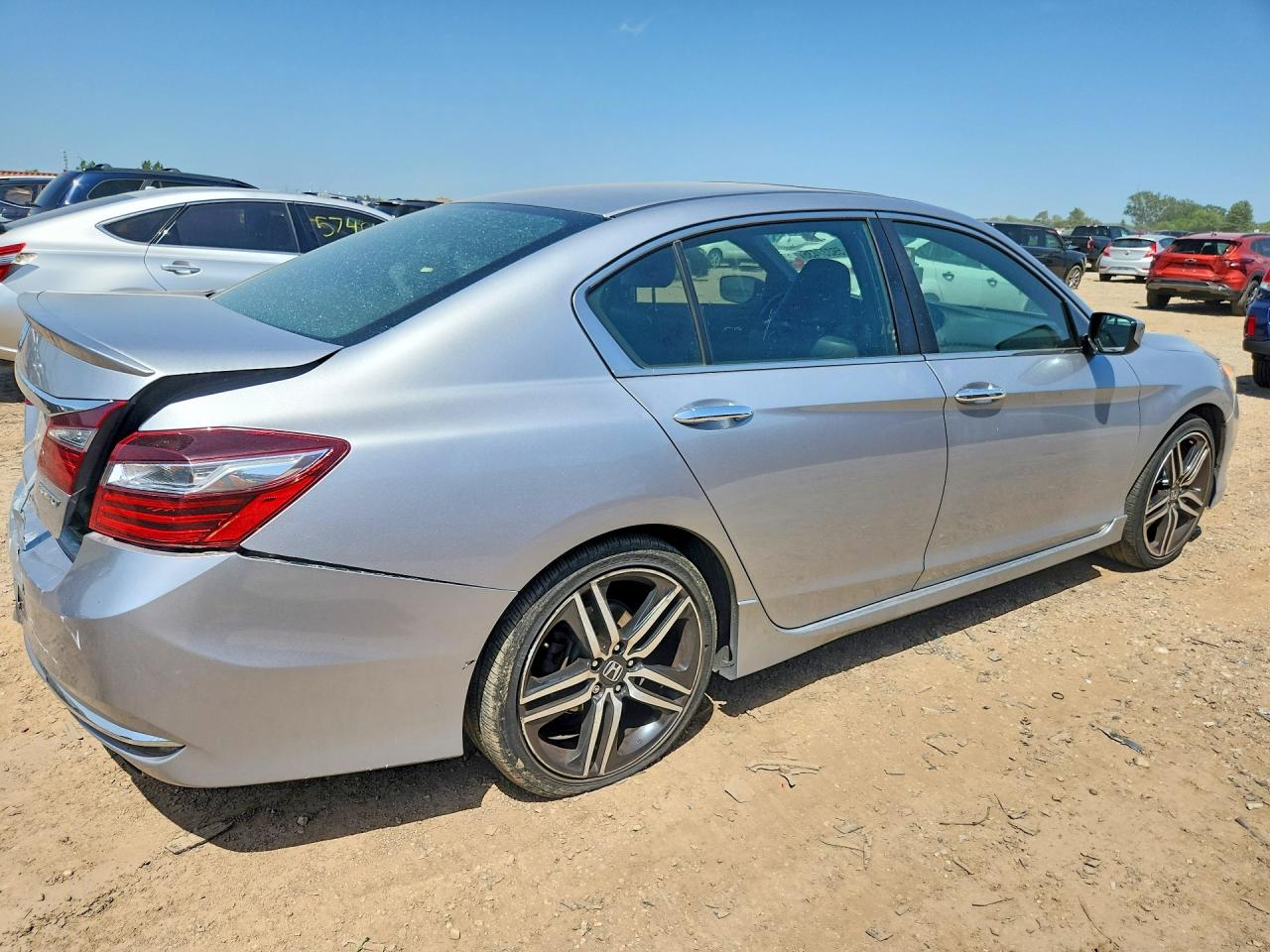 2017 HONDA ACCORD