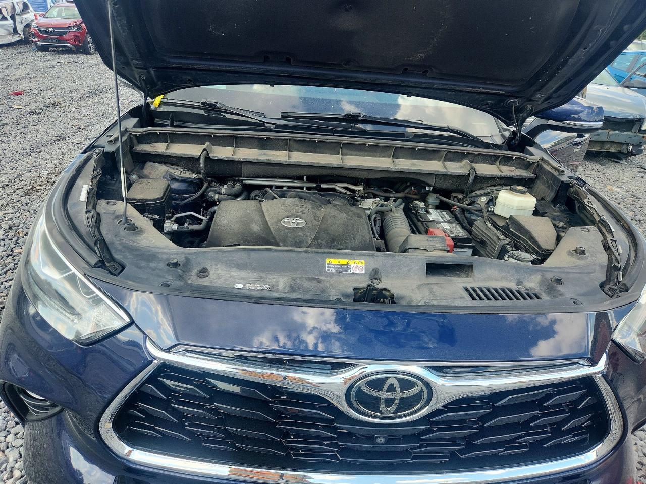 2020 TOYOTA HIGHLANDER