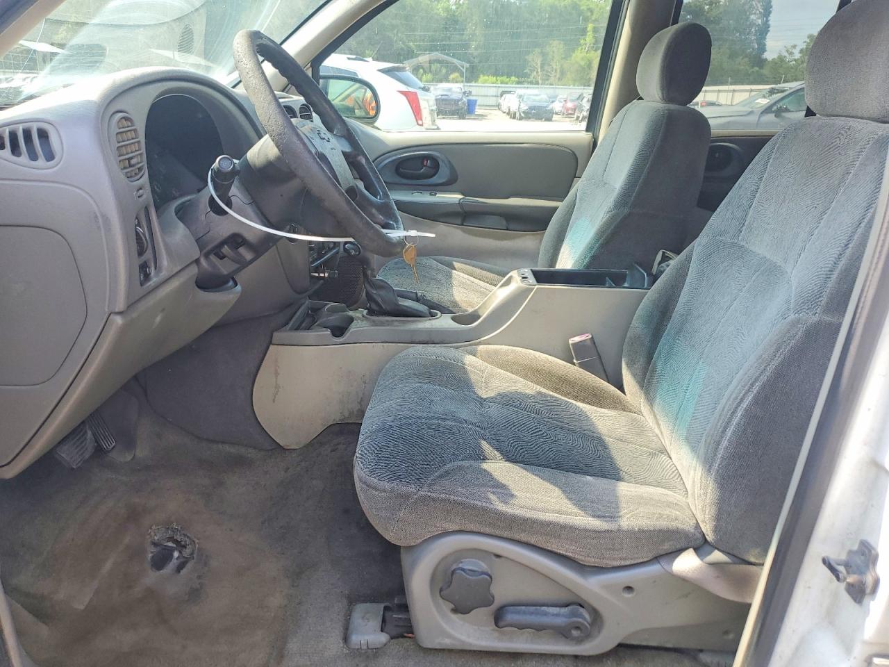2004 CHEVROLET TRAILBLAZE