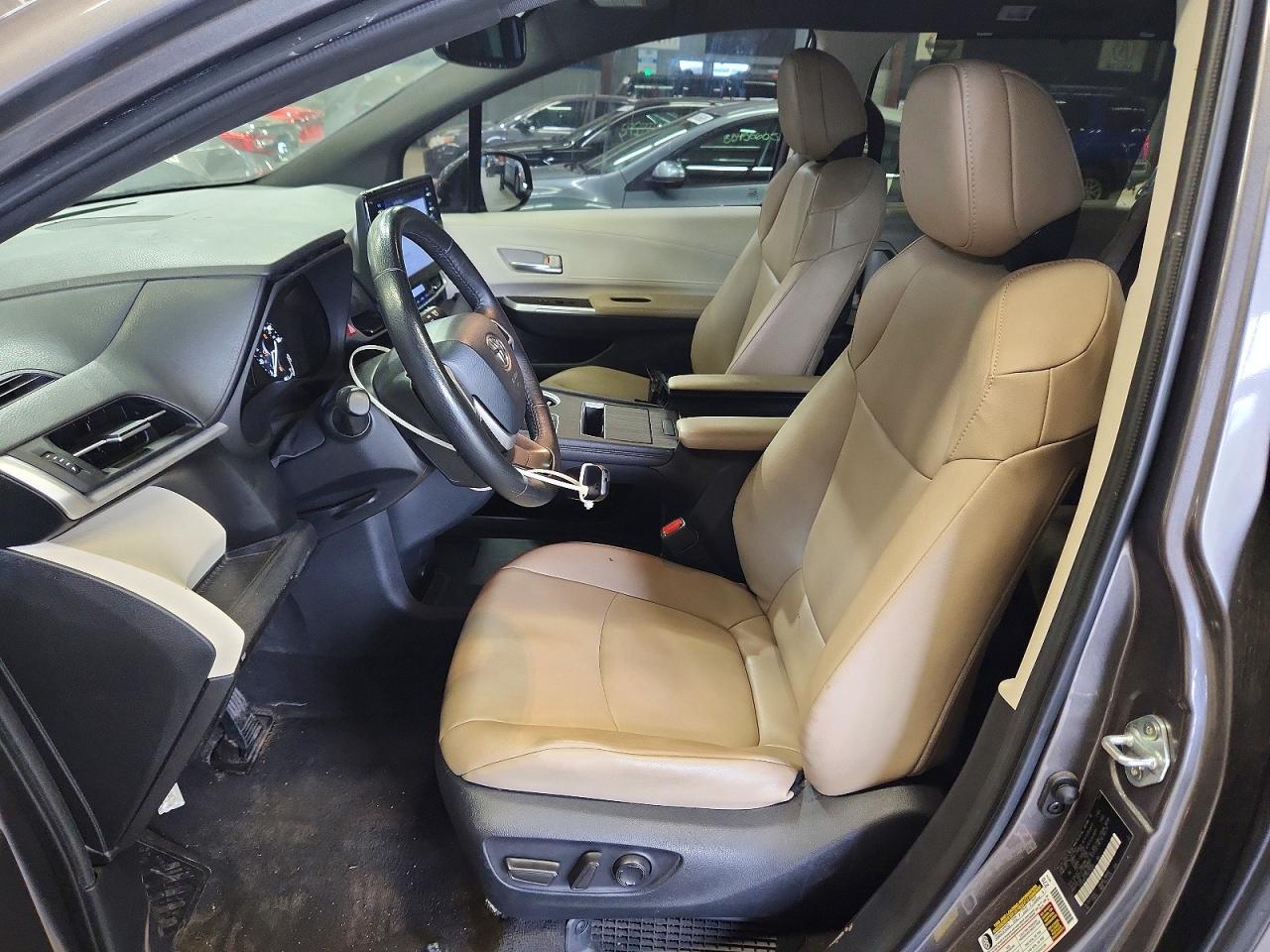 2024 TOYOTA SIENNA