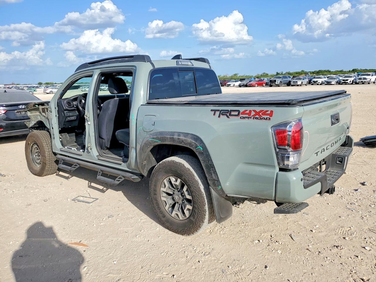 2022 TOYOTA TACOMA