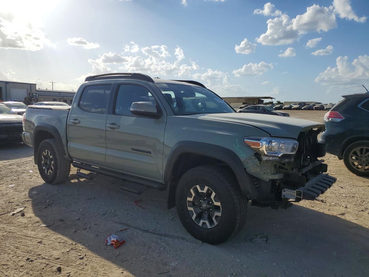 2022 TOYOTA TACOMA
