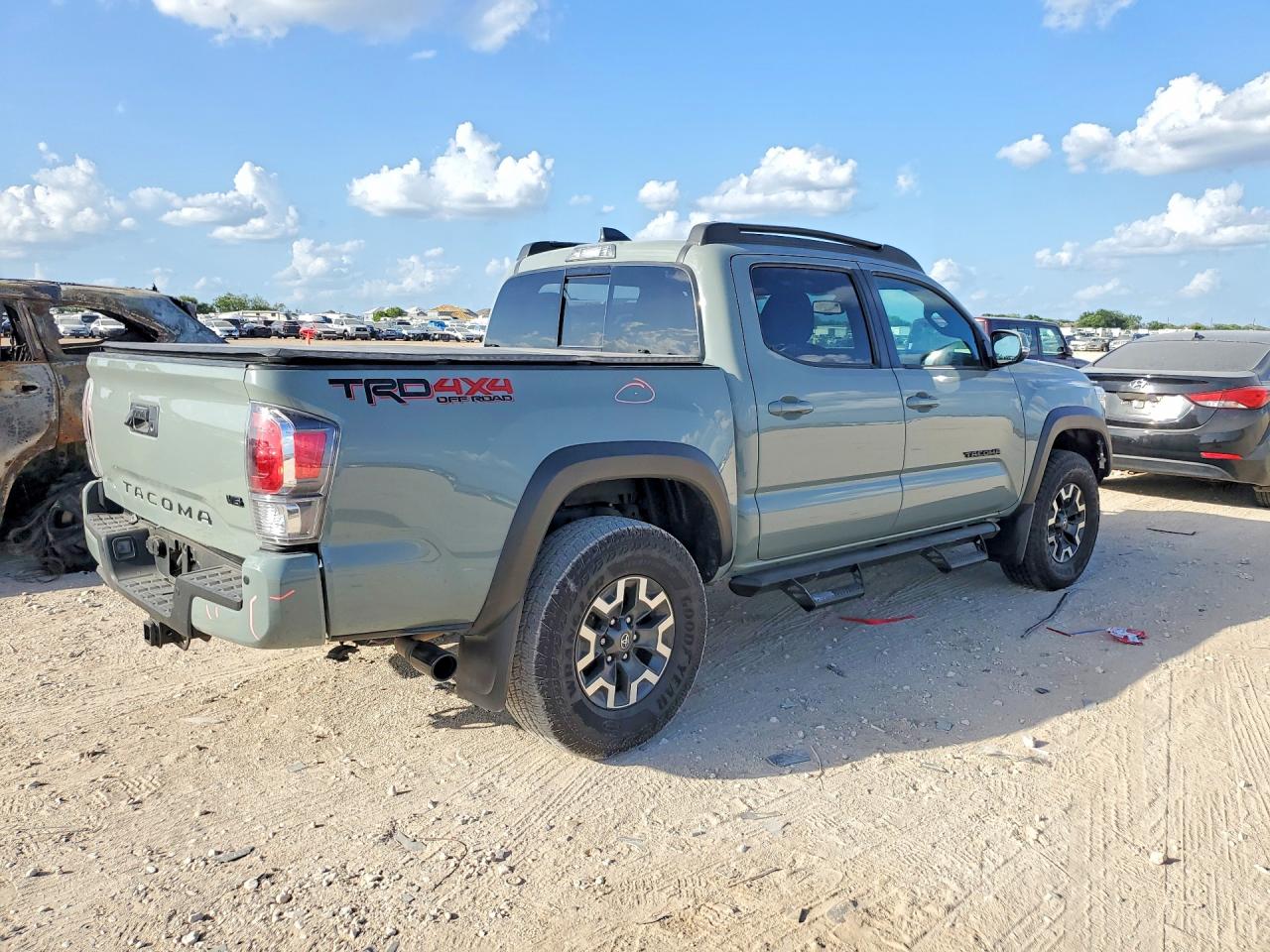 2022 TOYOTA TACOMA