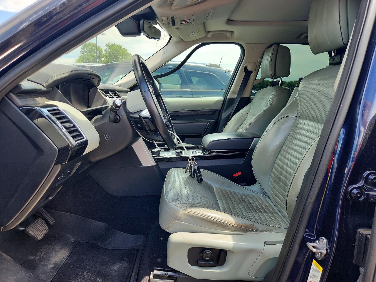 2018 LAND ROVER DISCOVERY