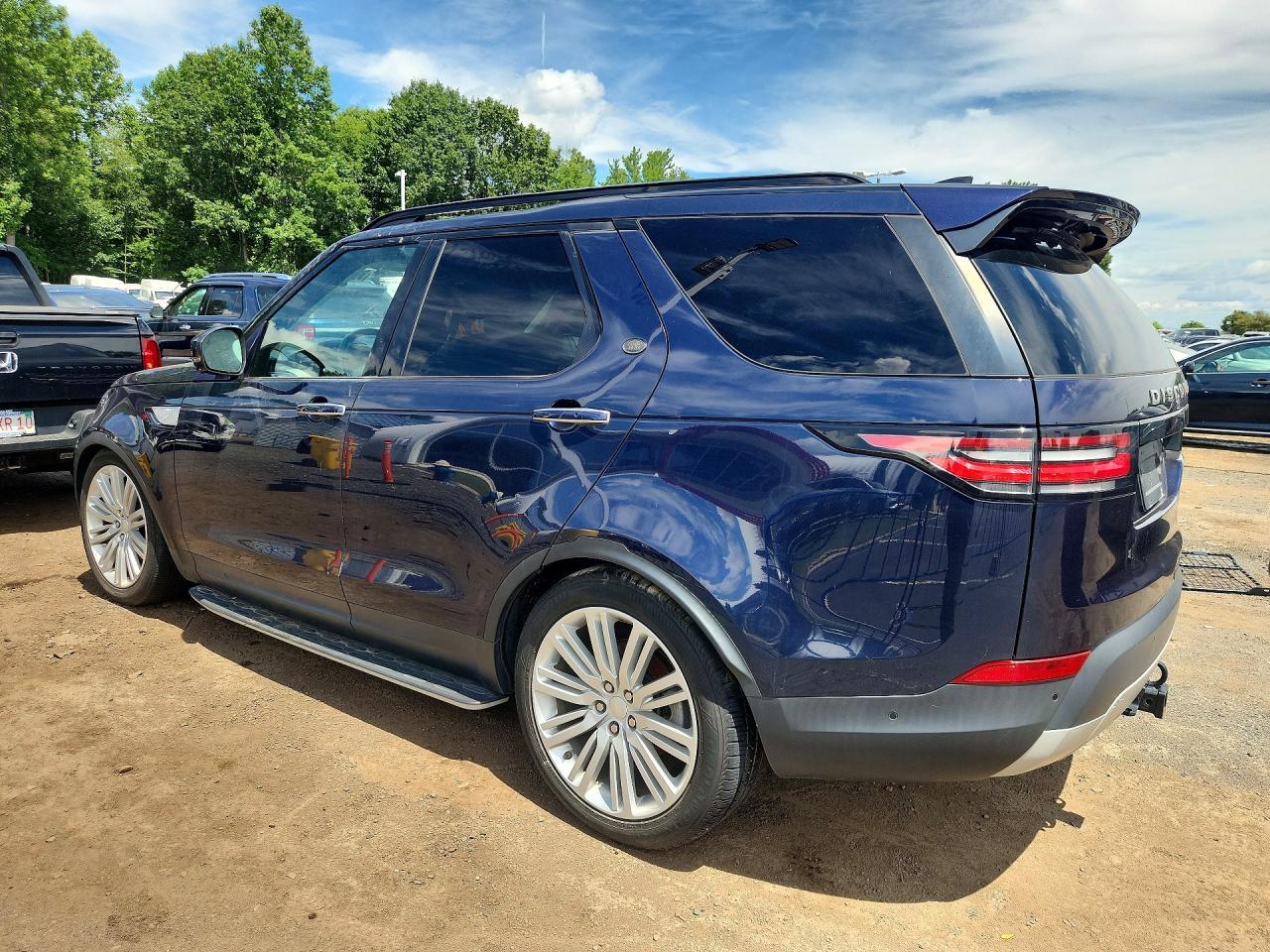 2018 LAND ROVER DISCOVERY