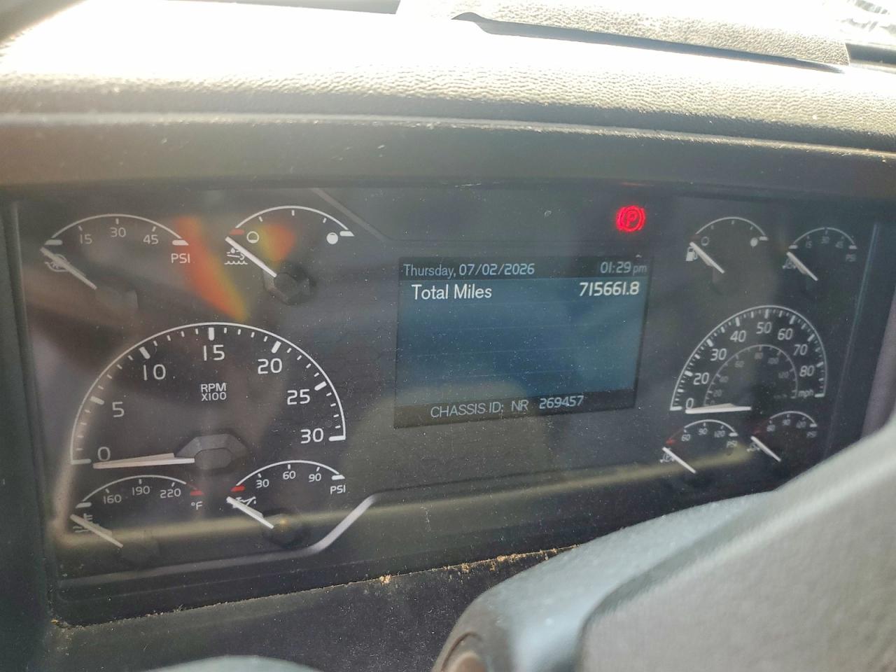 2020 VOLVO VN