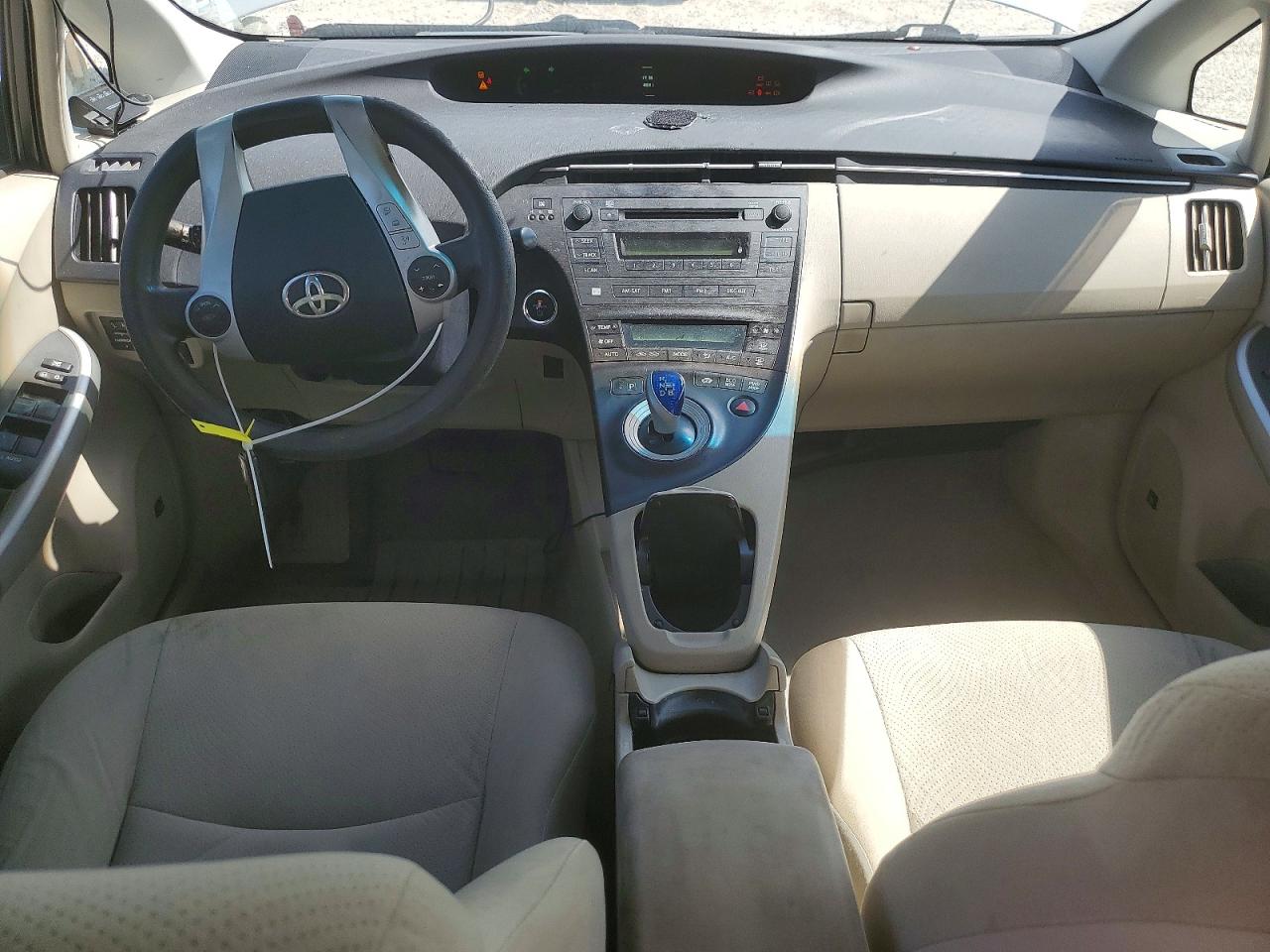 2010 TOYOTA PRIUS
