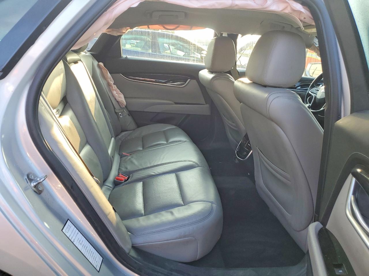 2017 CADILLAC XTS