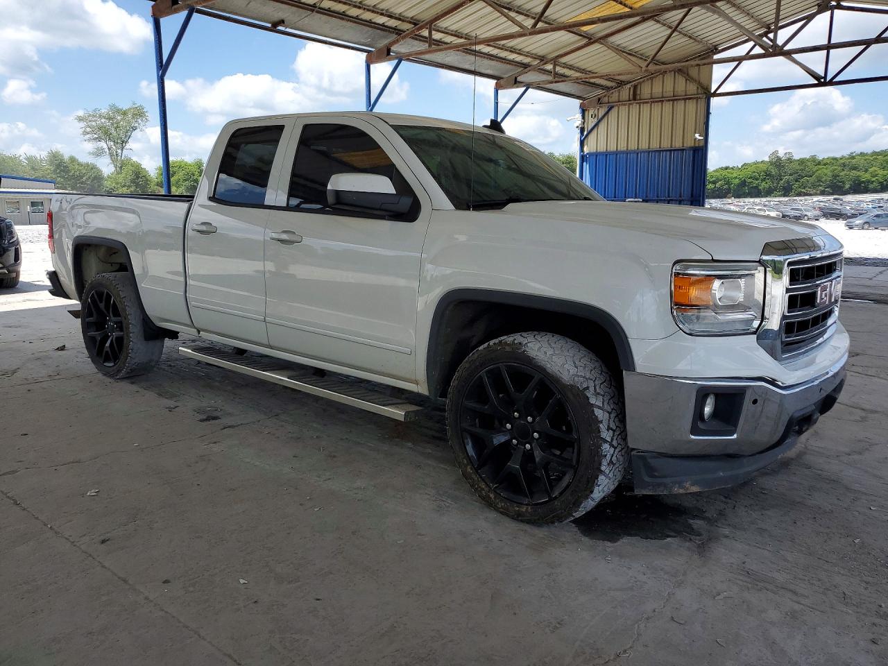 2015 GMC SIERRA