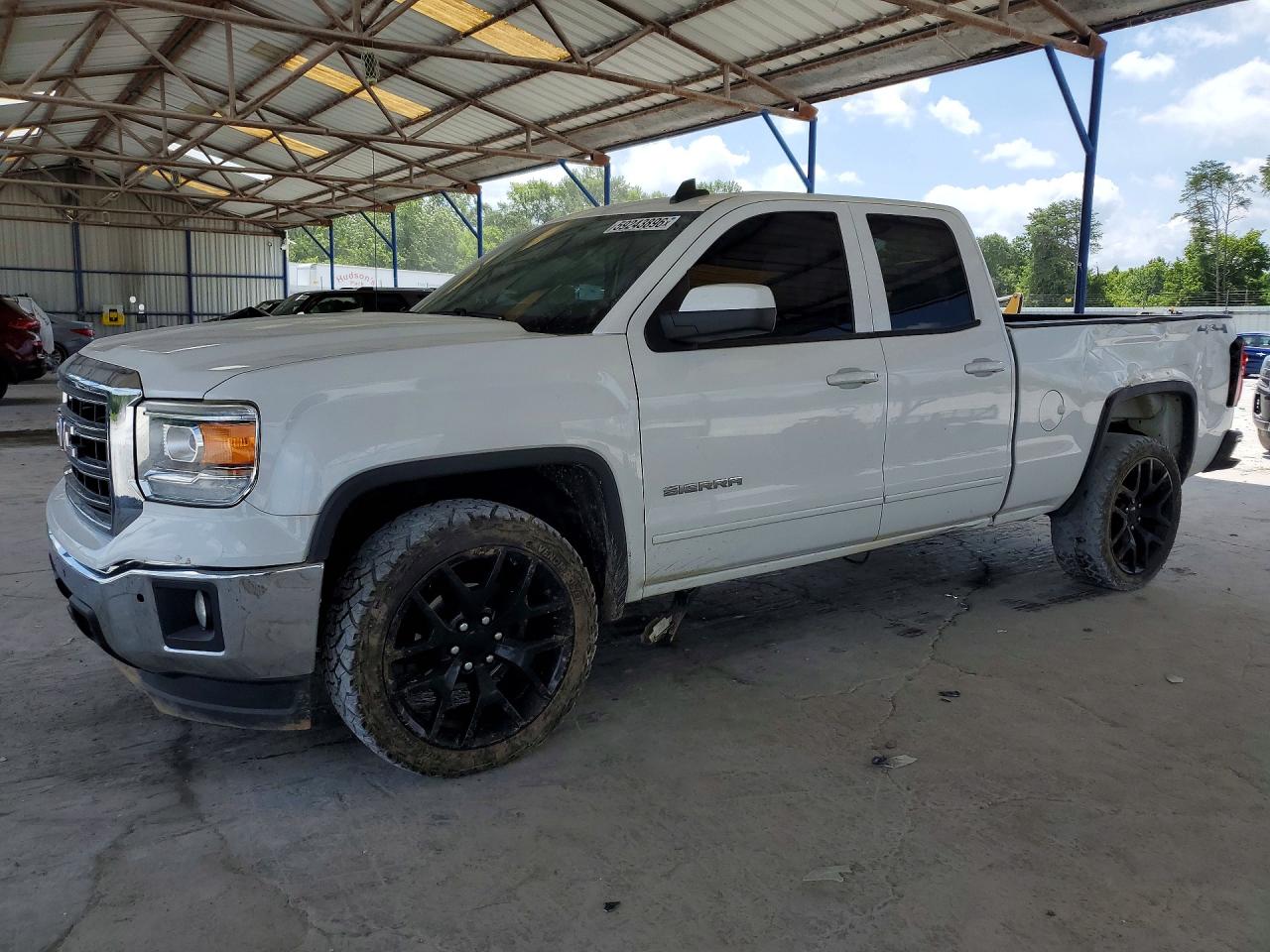 2015 GMC SIERRA