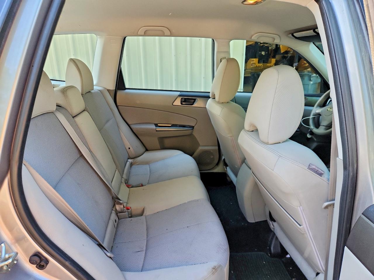 2011 SUBARU FORESTER