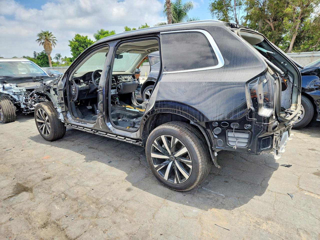 2026 VOLVO XC90
