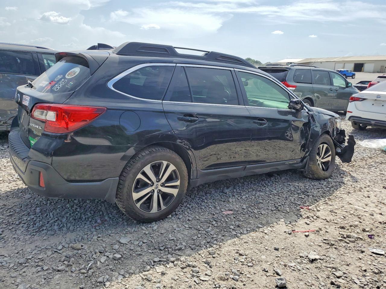 2019 SUBARU OUTBACK