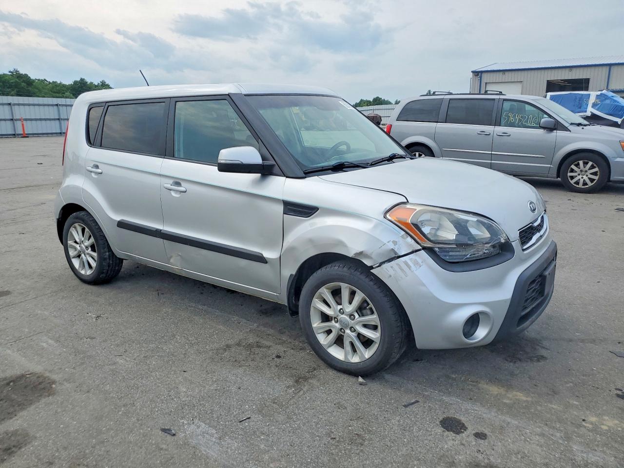 2012 KIA SOUL