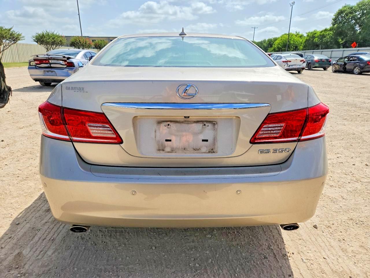 2011 LEXUS ES350