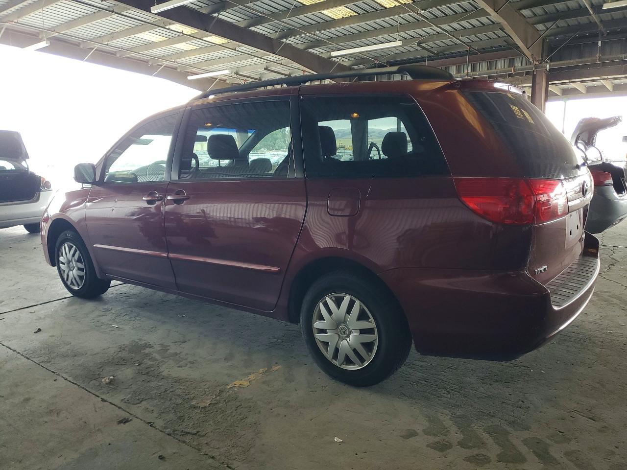 2006 TOYOTA SIENNA