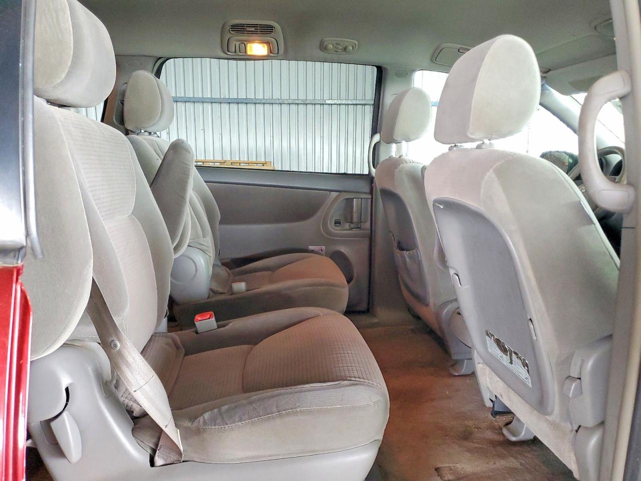 2006 TOYOTA SIENNA