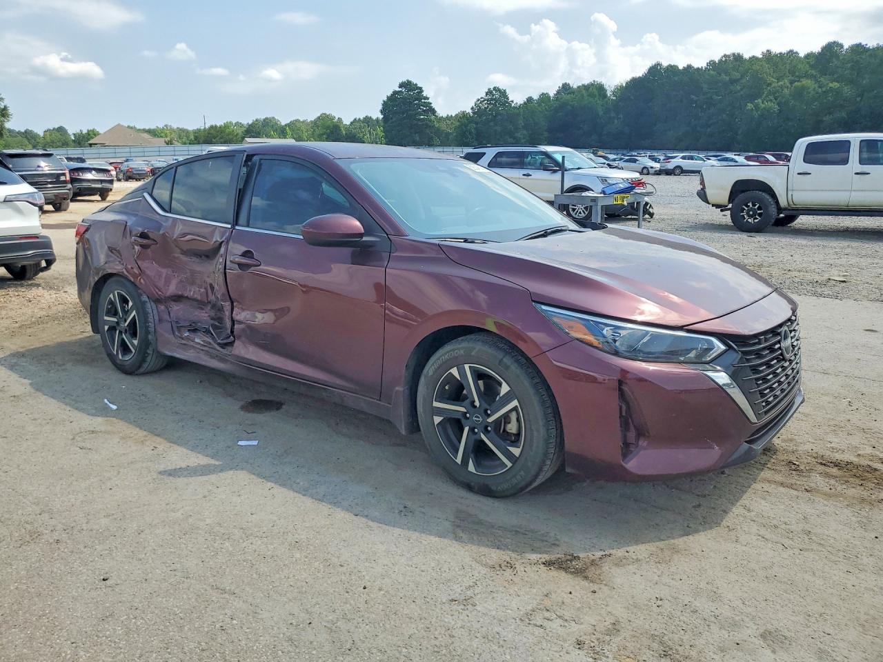 2024 NISSAN SENTRA