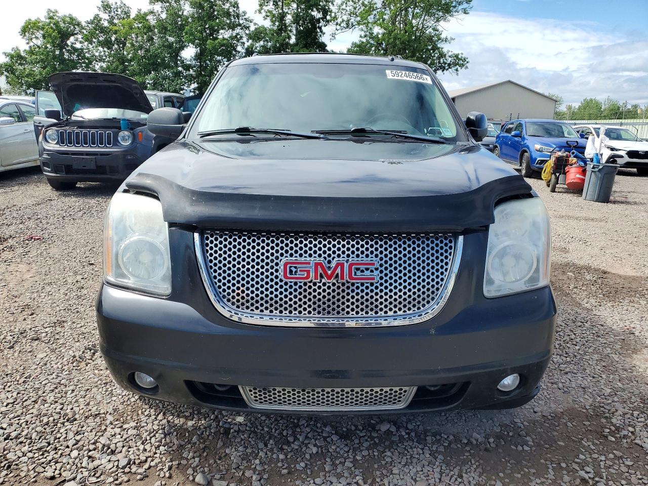 2012 GMC YUKON
