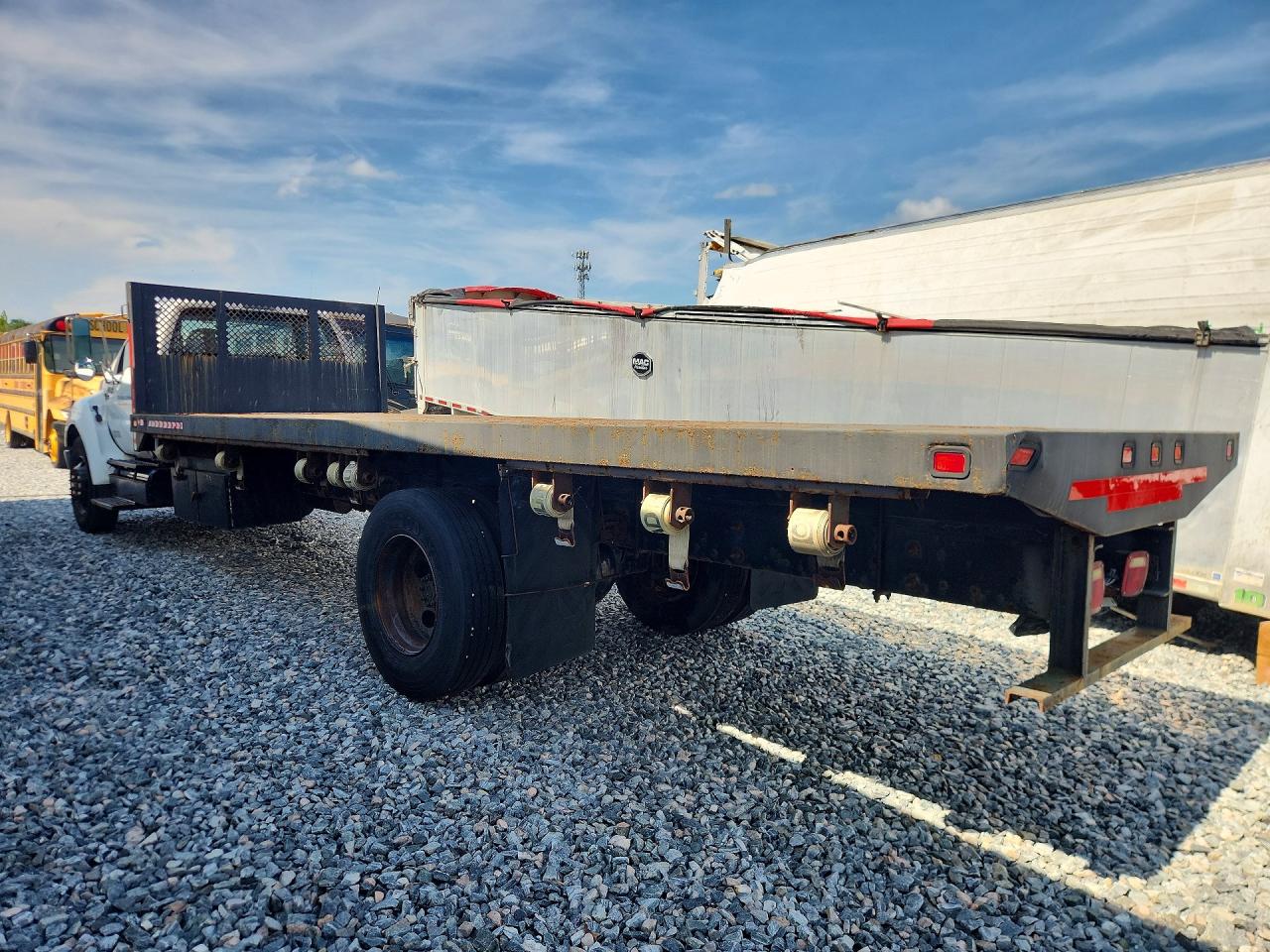 2015 FORD F650